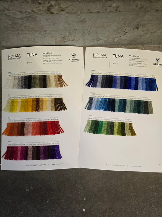 Separata färgkartor på alla våra garner.
