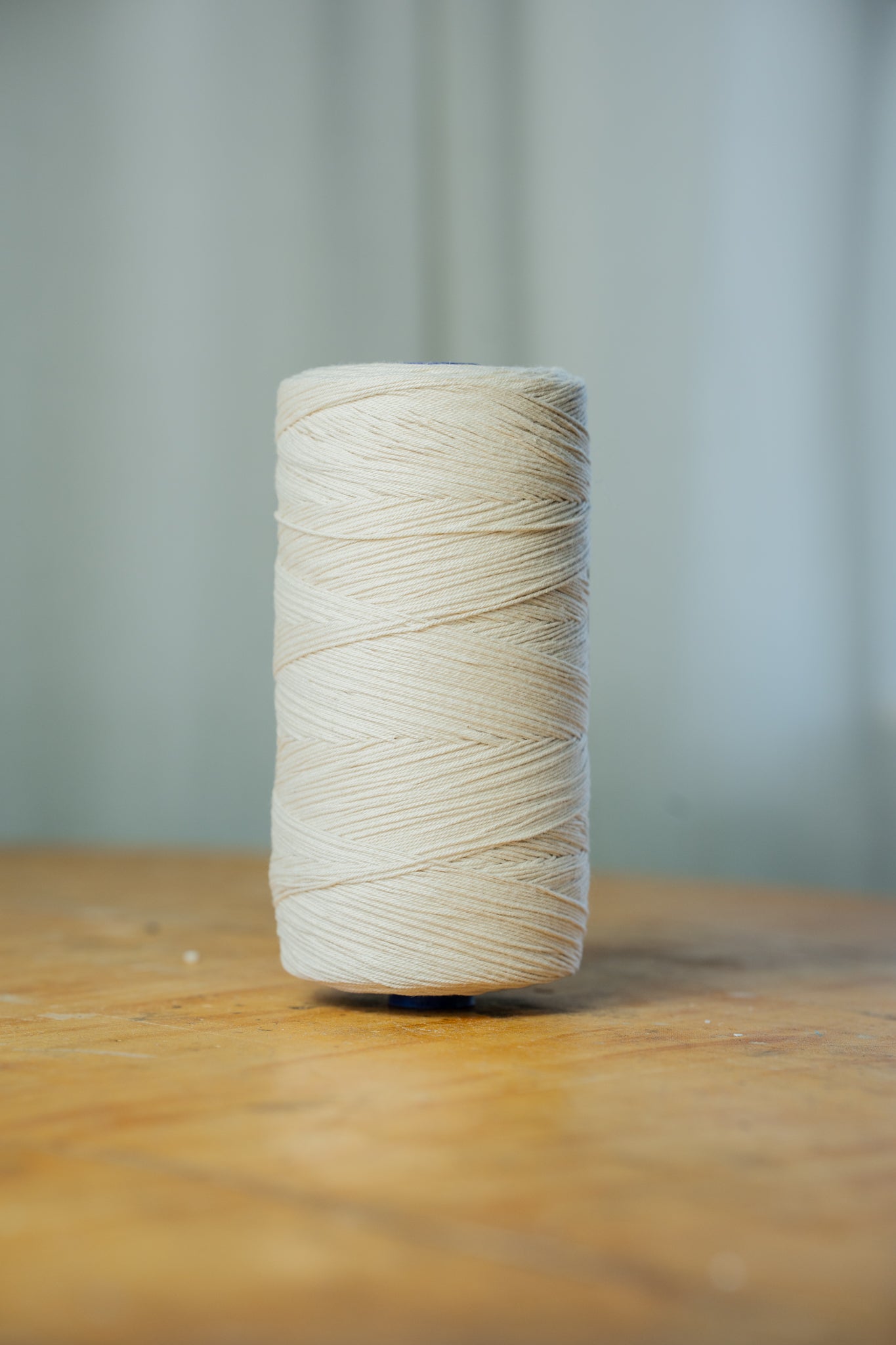 Bockens Bomullsgarn Oblekt och Blekt.