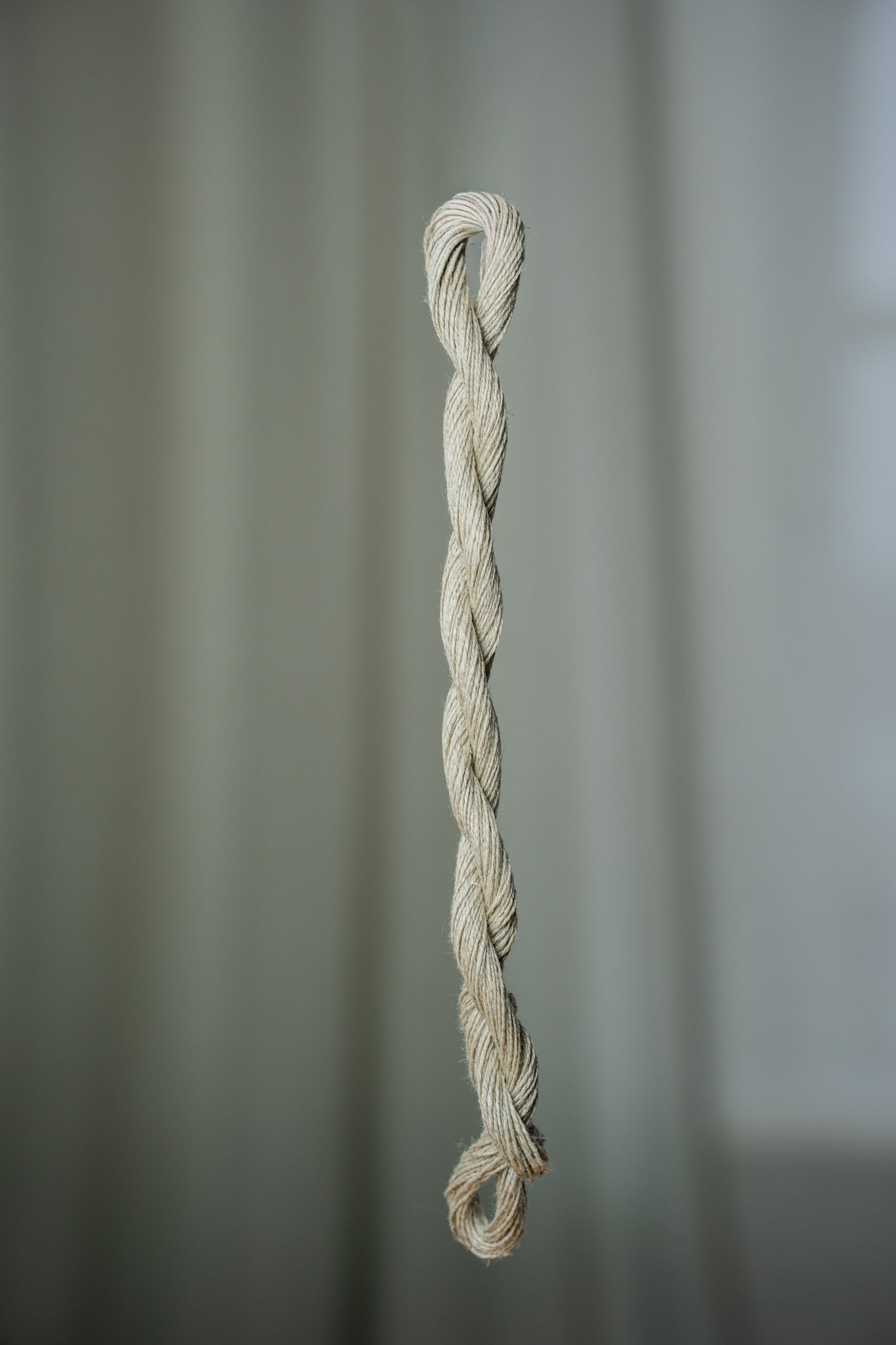 Broderihärvor av 16/2 lin