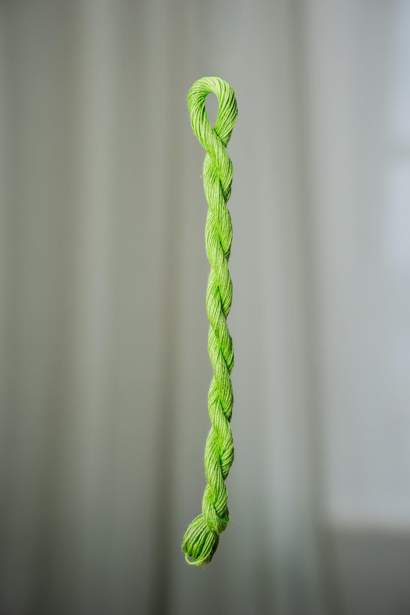 Broderihärvor av 16/2 lin