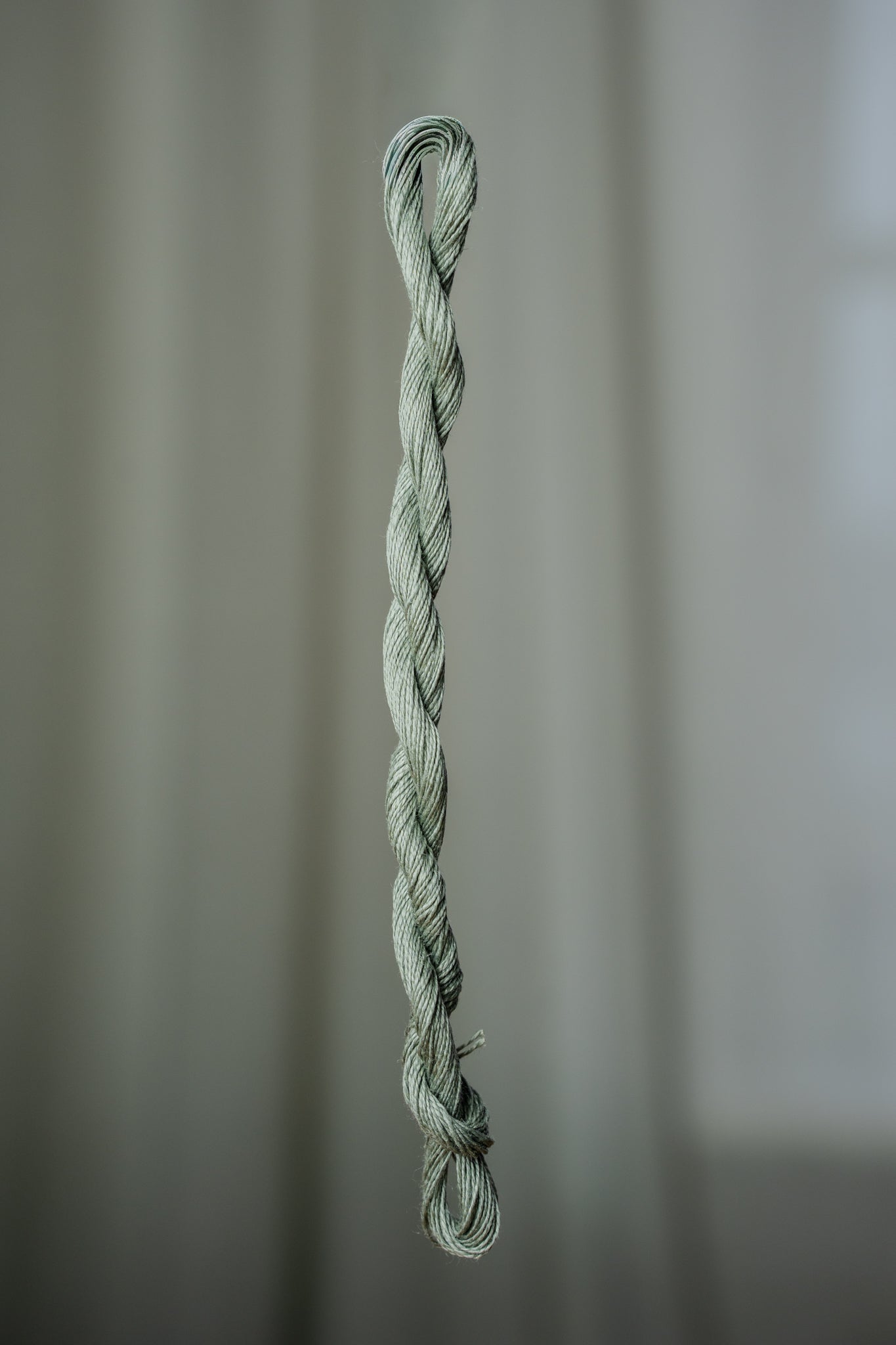 Broderihärvor av 16/2 lin