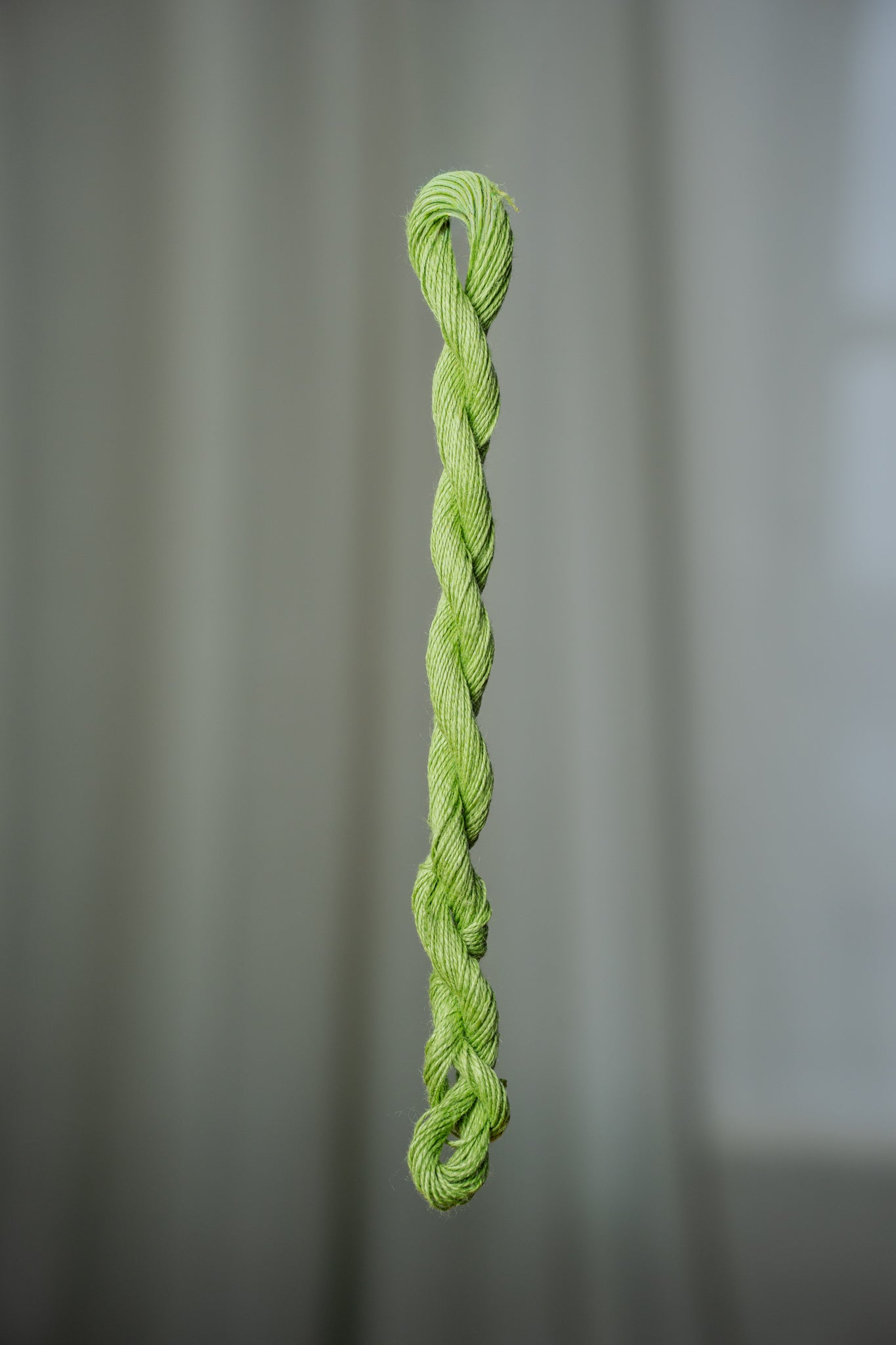 Broderihärvor av 16/2 lin