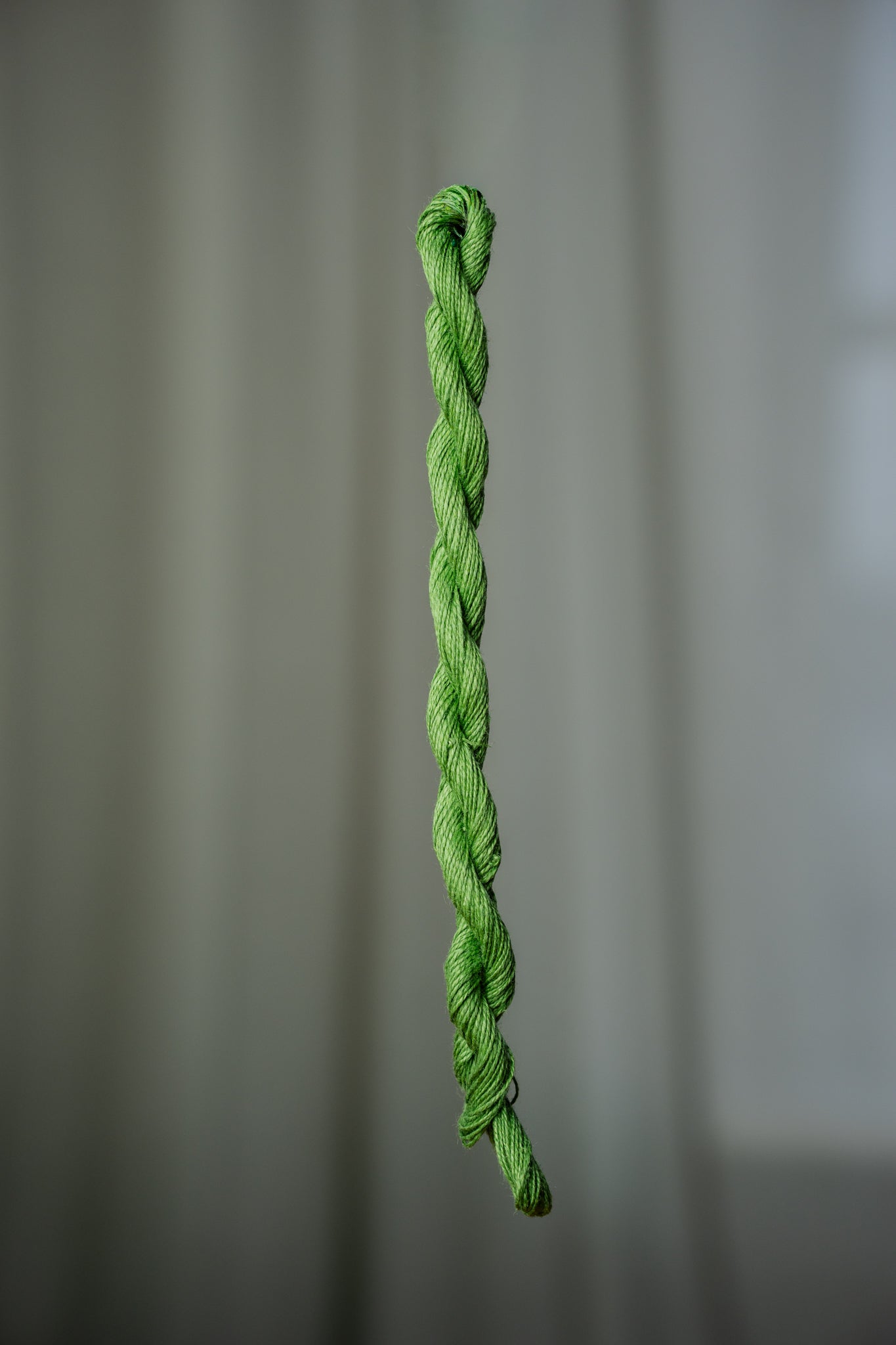 Broderihärvor av 16/2 lin