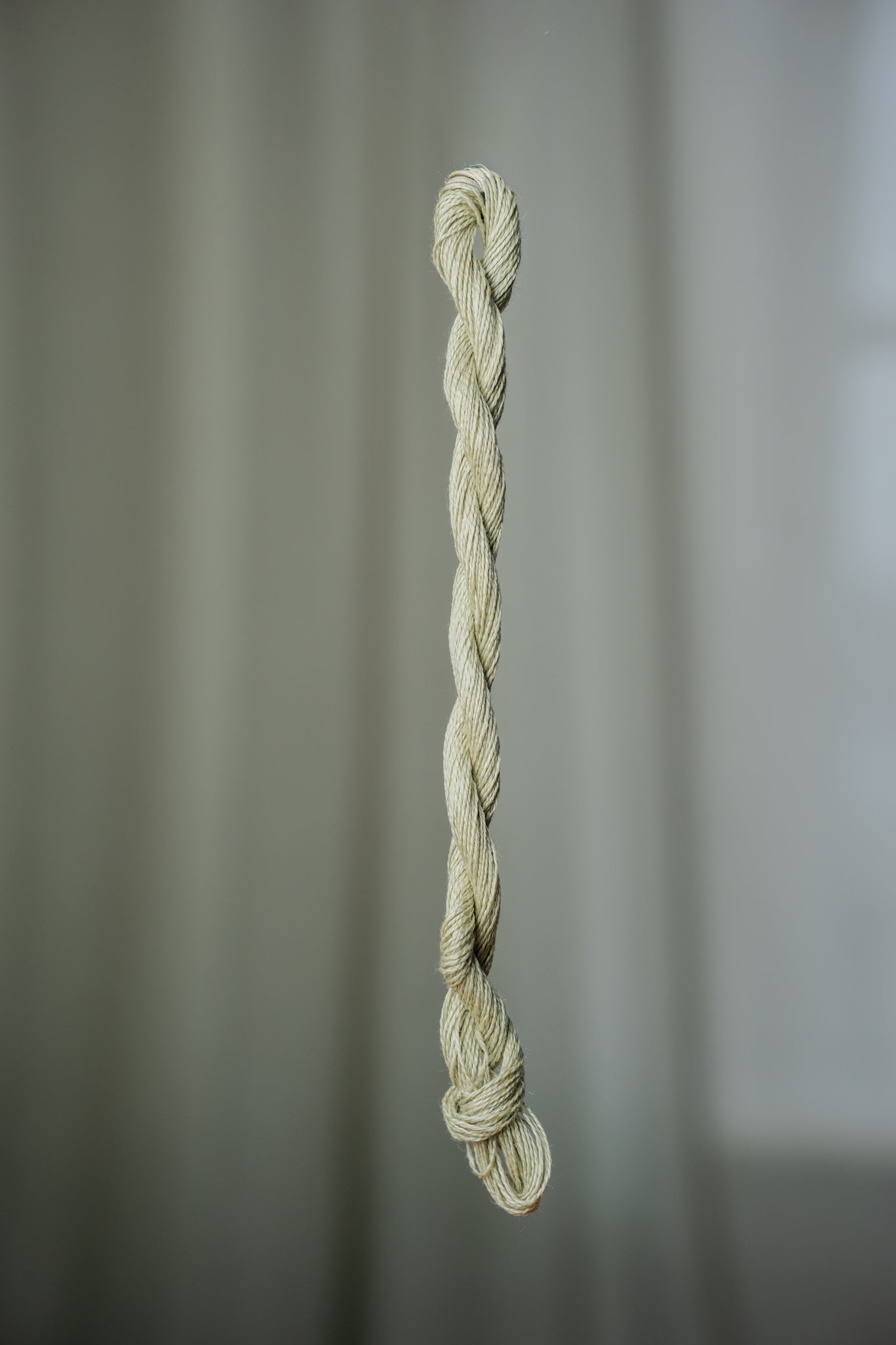 Broderihärvor av 16/2 lin