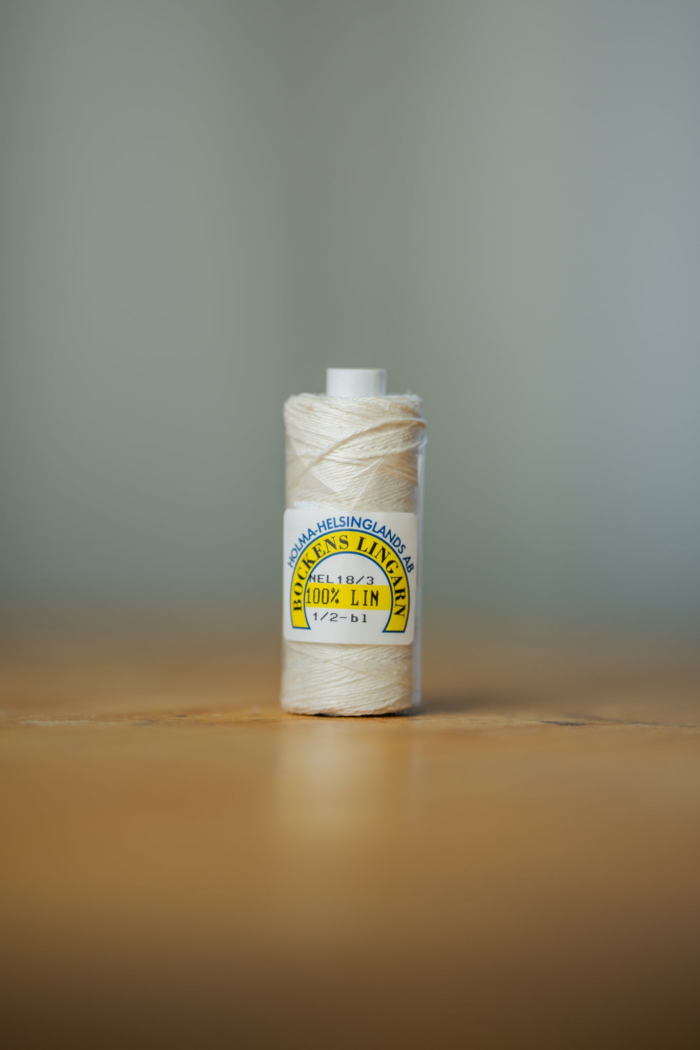 Knyppel-/Langarn Nel 18/3 Halvblekt